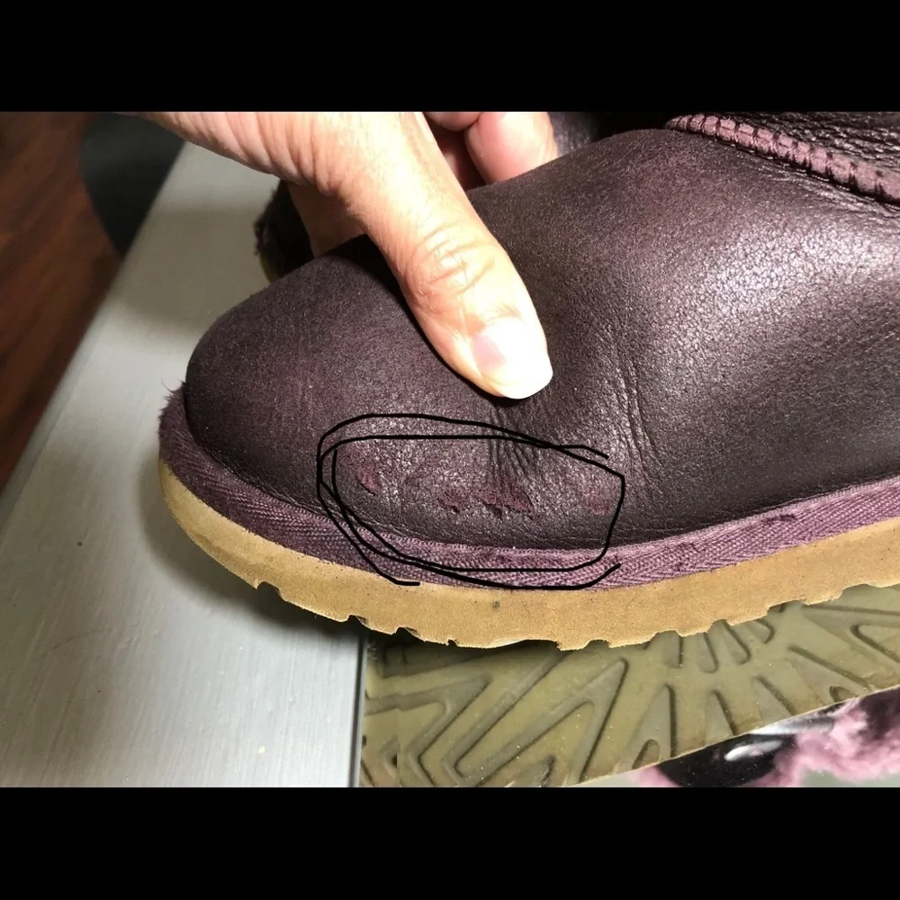 UGG Australia Bailey Button Suede Kids Boots .